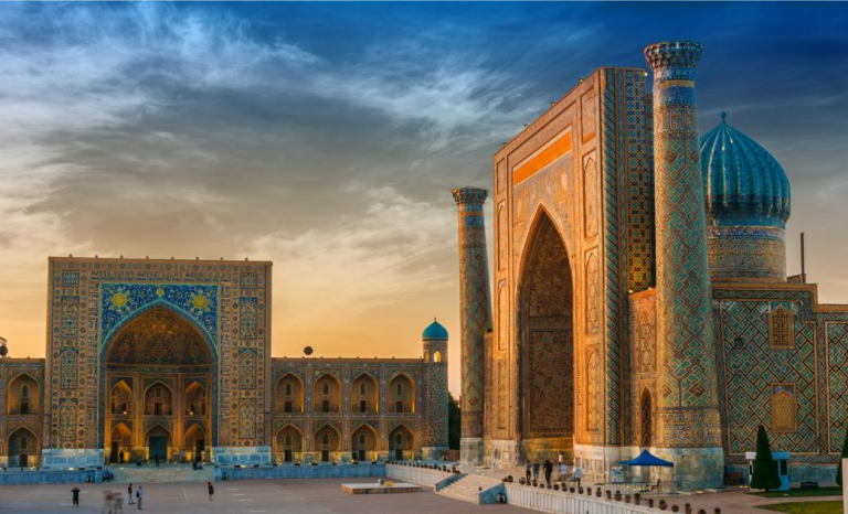 Dimensione Turismo include nella propria programmazione il fascino e la cultura dell’Uzbekistan